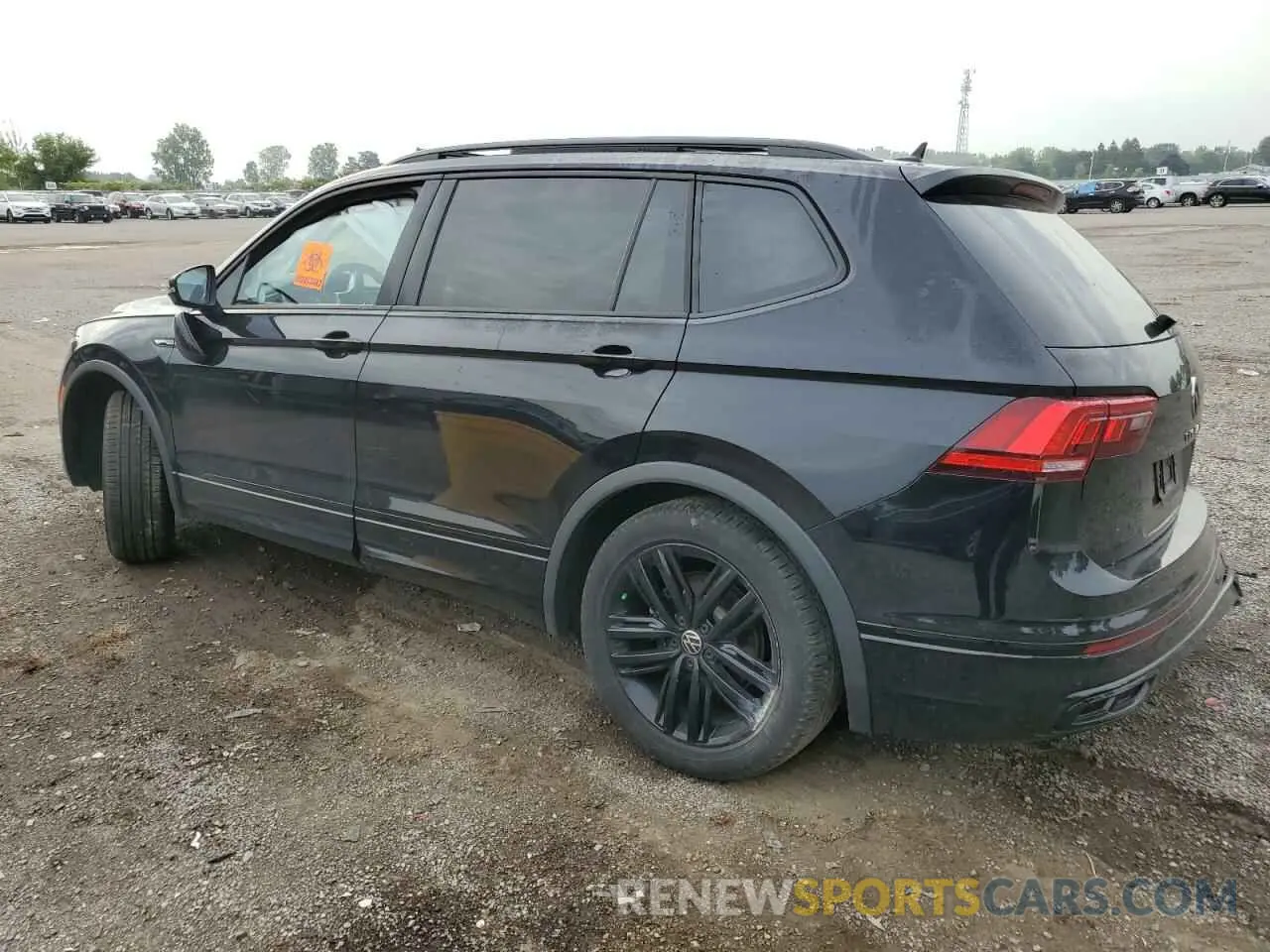 2 fotografías del automóvil dañado 3VV8B7AX9NM053318 VOLKSWAGEN TIGUAN 2022