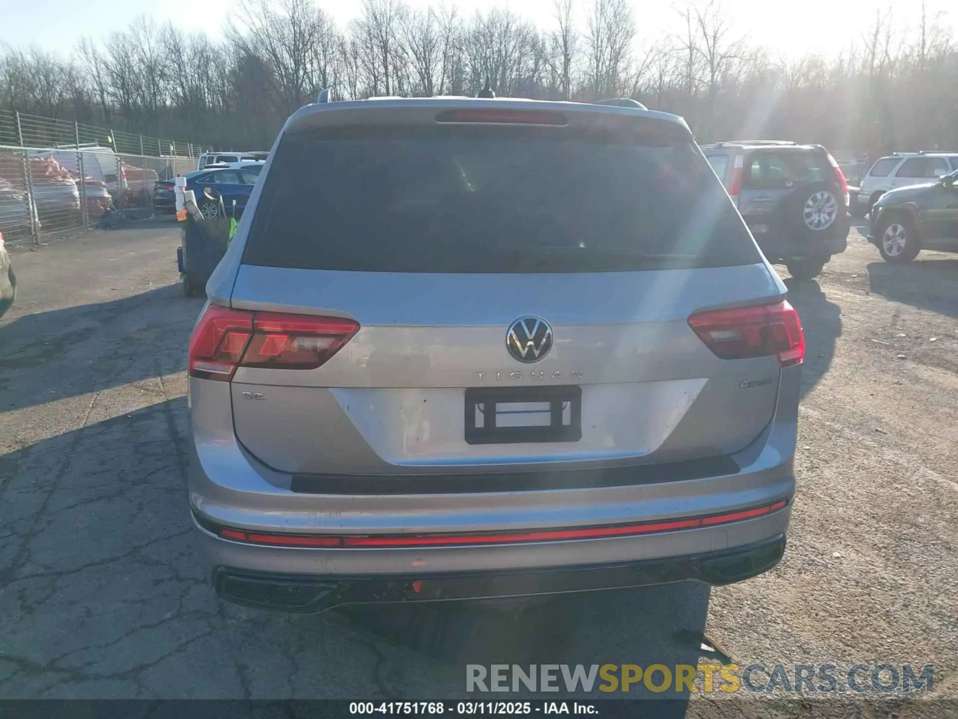 16 fotografías del automóvil dañado 3VV8B7AXXNM156120 VOLKSWAGEN TIGUAN 2022