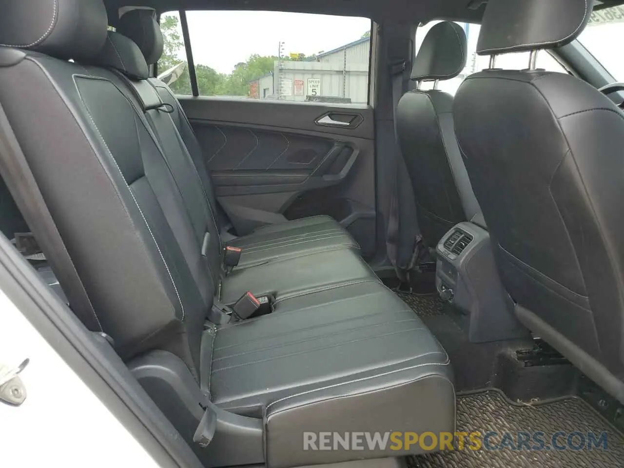 11 fotografías del automóvil dañado 3VVCB7AX0NM105476 VOLKSWAGEN TIGUAN 2022