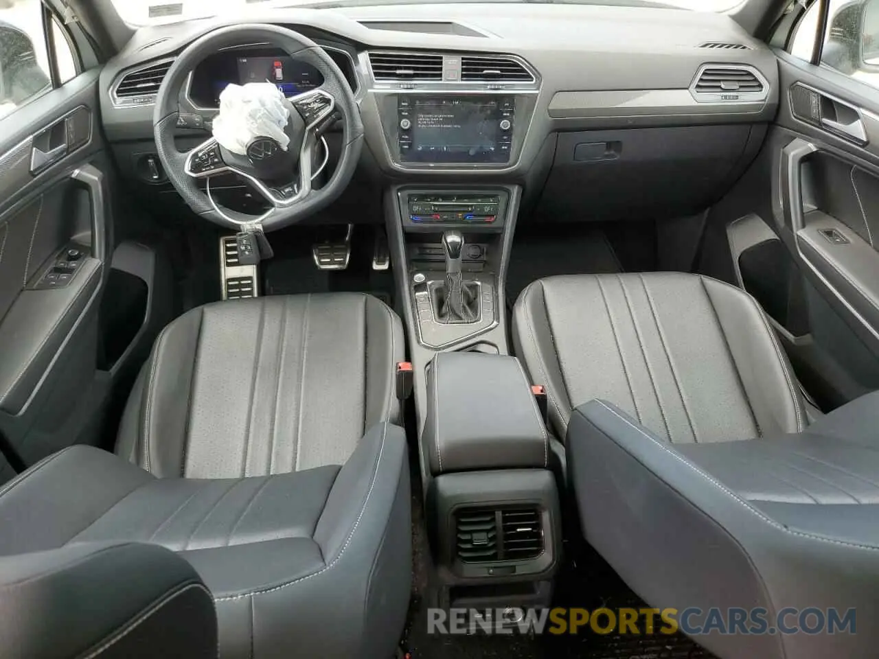 8 fotografías del automóvil dañado 3VVCB7AX0NM105476 VOLKSWAGEN TIGUAN 2022