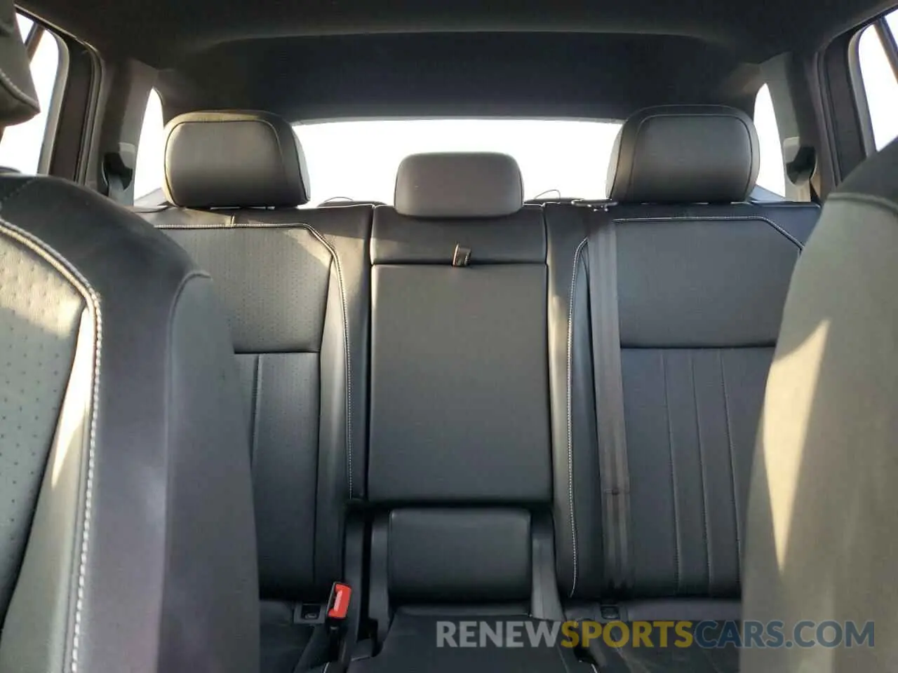 10 fotografías del automóvil dañado 3VVCB7AX2NM063439 VOLKSWAGEN TIGUAN 2022