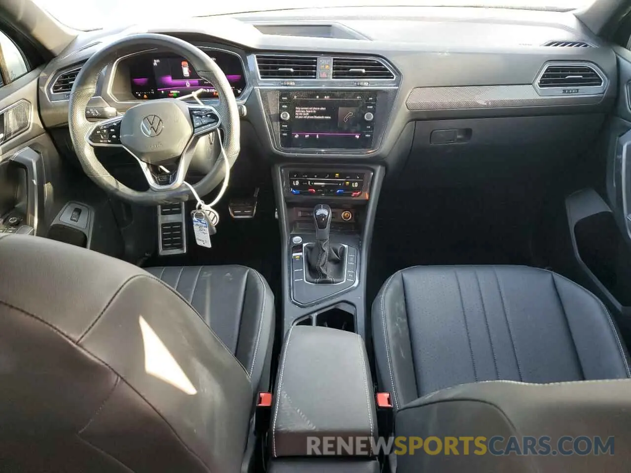 8 fotografías del automóvil dañado 3VVCB7AX2NM063439 VOLKSWAGEN TIGUAN 2022