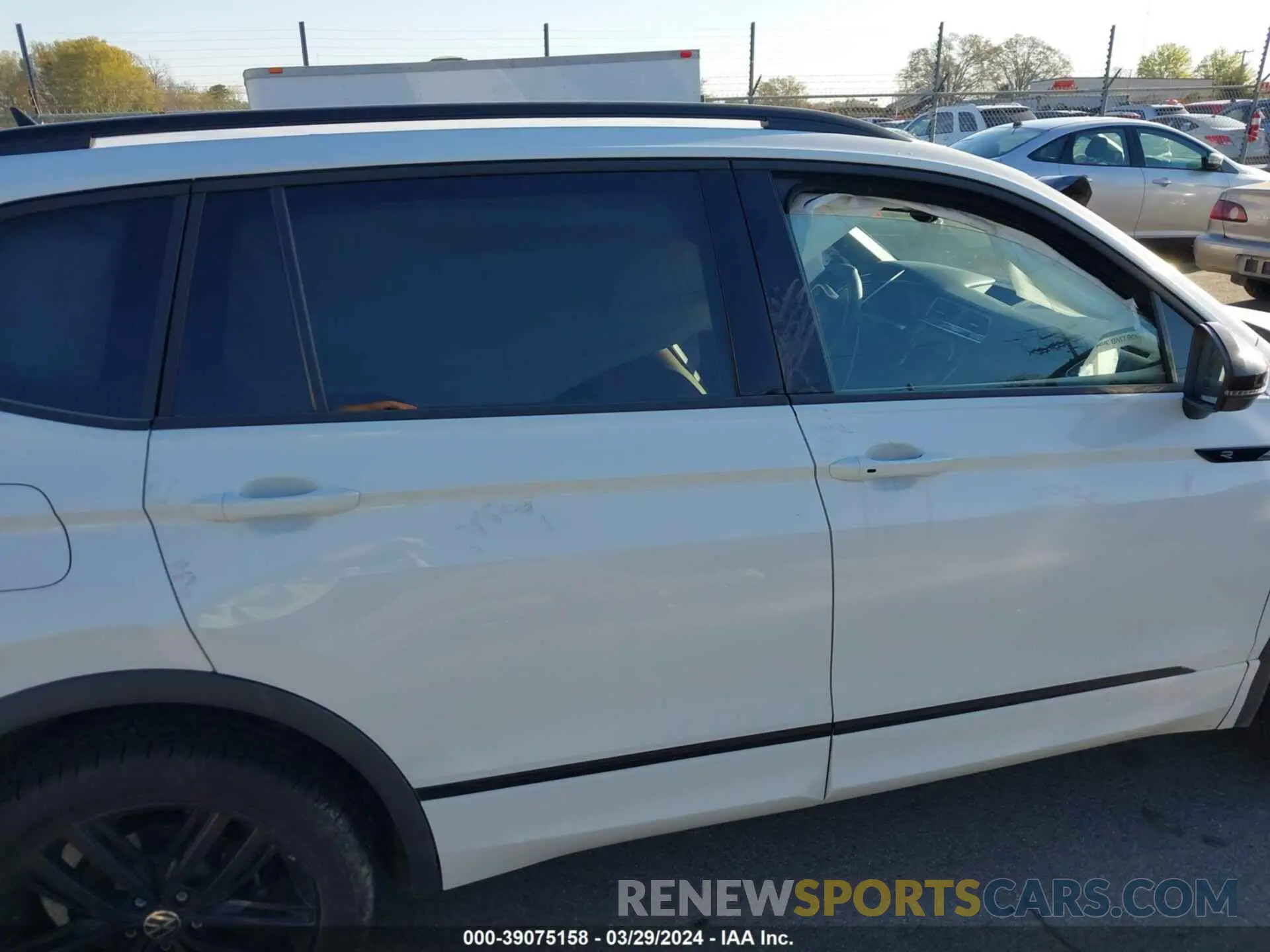 13 fotografías del automóvil dañado 3VVCB7AX3NM009759 VOLKSWAGEN TIGUAN 2022