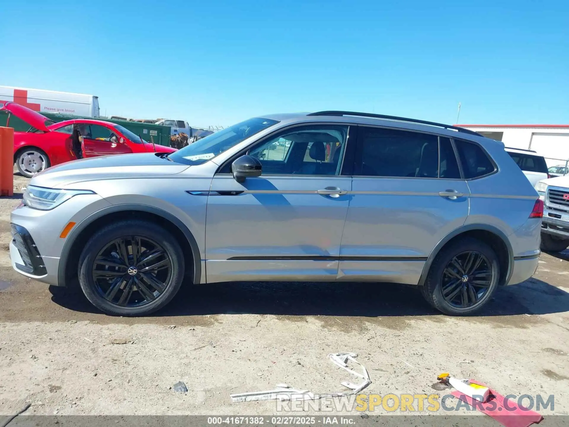 14 fotografías del automóvil dañado 3VVCB7AX4NM008121 VOLKSWAGEN TIGUAN 2022