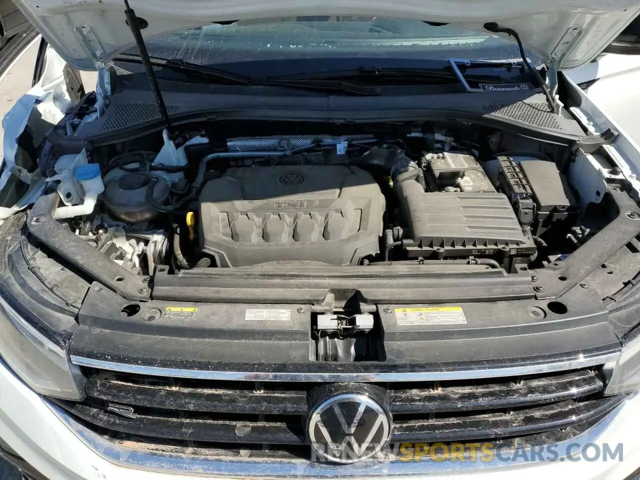 14 fotografías del automóvil dañado 3VVCB7AX7NM058155 VOLKSWAGEN TIGUAN 2022