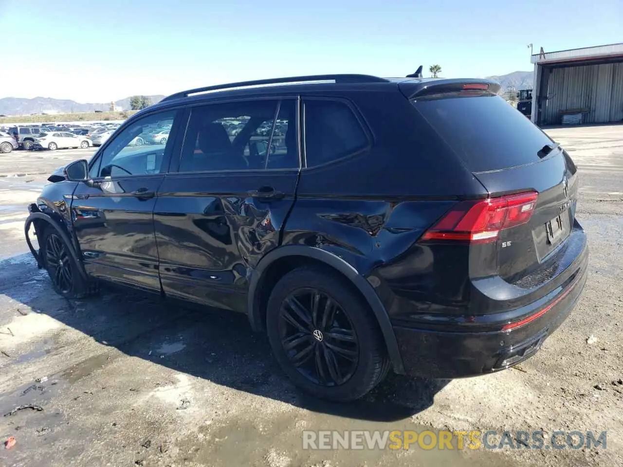 2 fotografías del automóvil dañado 3VVCB7AX7NM098459 VOLKSWAGEN TIGUAN 2022
