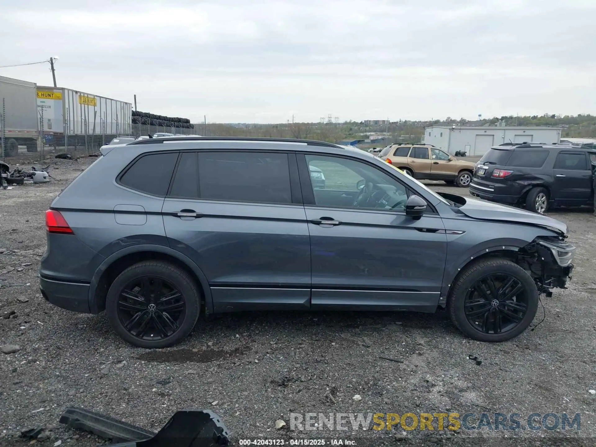 14 fotografías del automóvil dañado 3VVCB7AX9NM014741 VOLKSWAGEN TIGUAN 2022