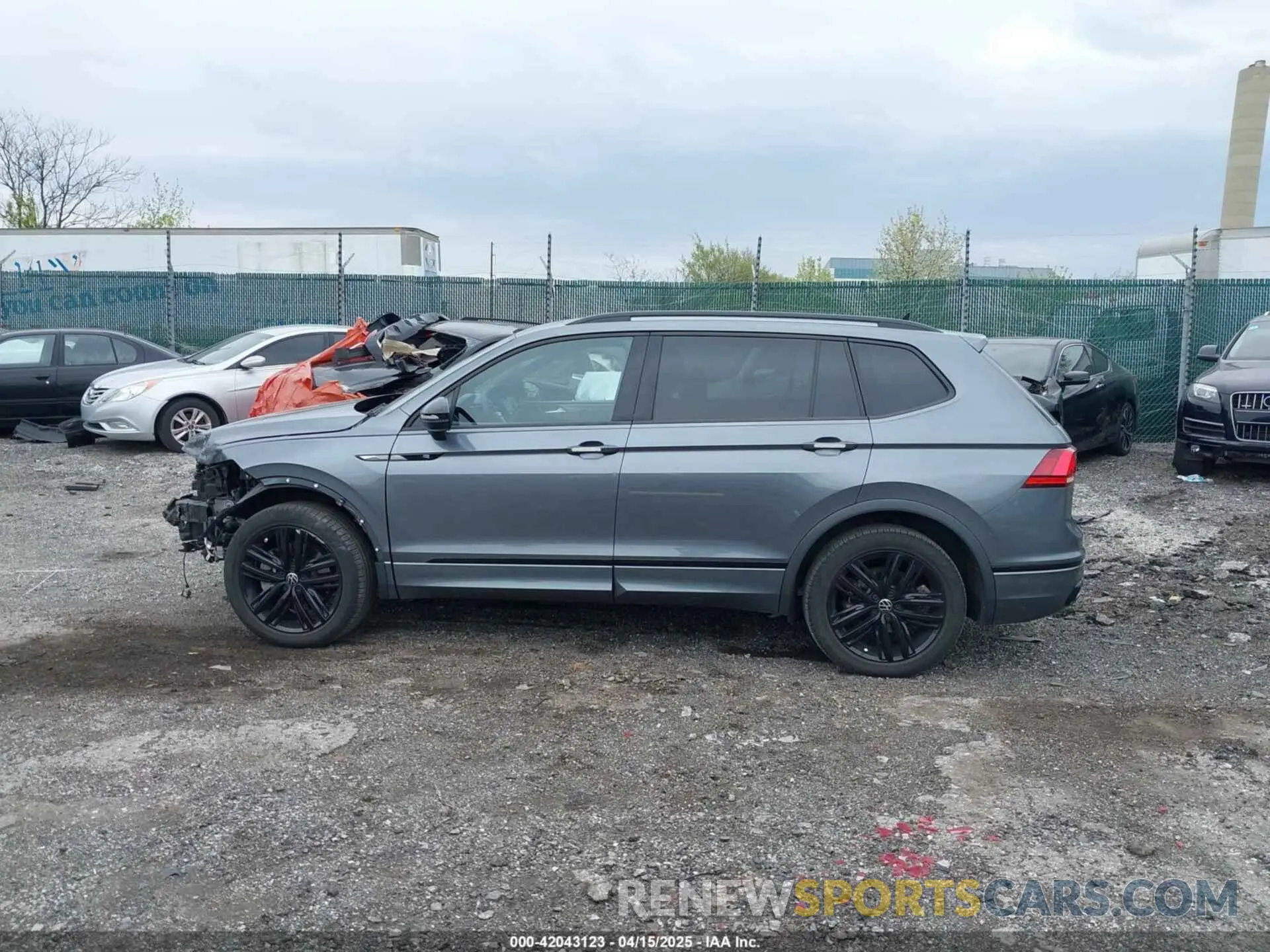 15 fotografías del automóvil dañado 3VVCB7AX9NM014741 VOLKSWAGEN TIGUAN 2022