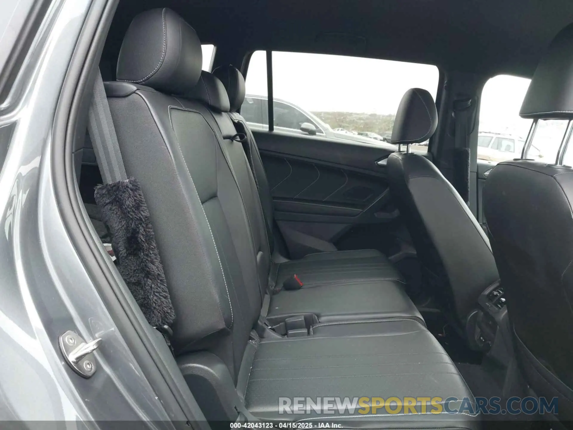 8 fotografías del automóvil dañado 3VVCB7AX9NM014741 VOLKSWAGEN TIGUAN 2022