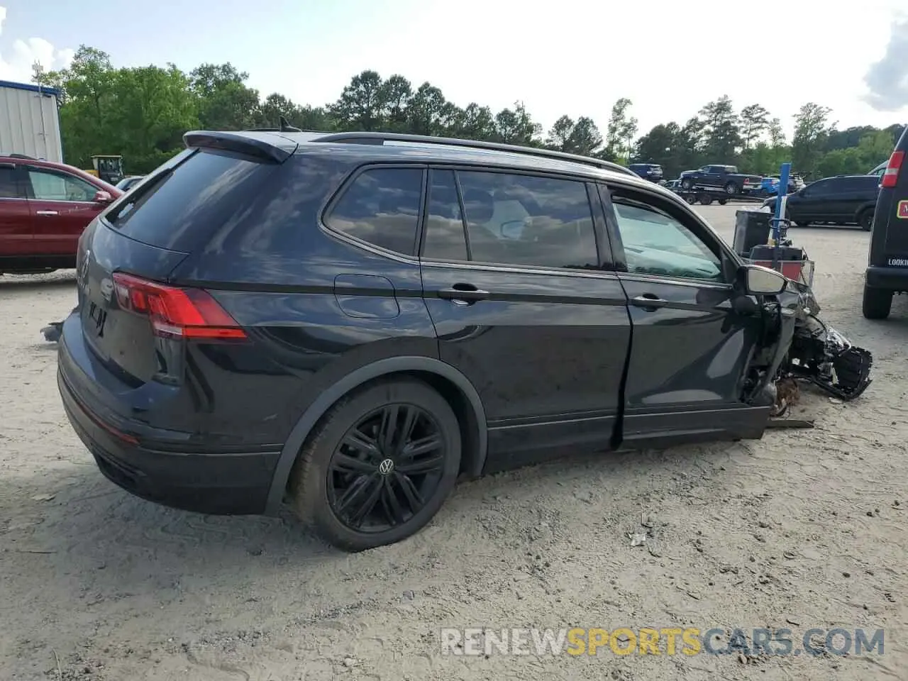 3 fotografías del automóvil dañado 3VVCB7AXXNM044895 VOLKSWAGEN TIGUAN 2022