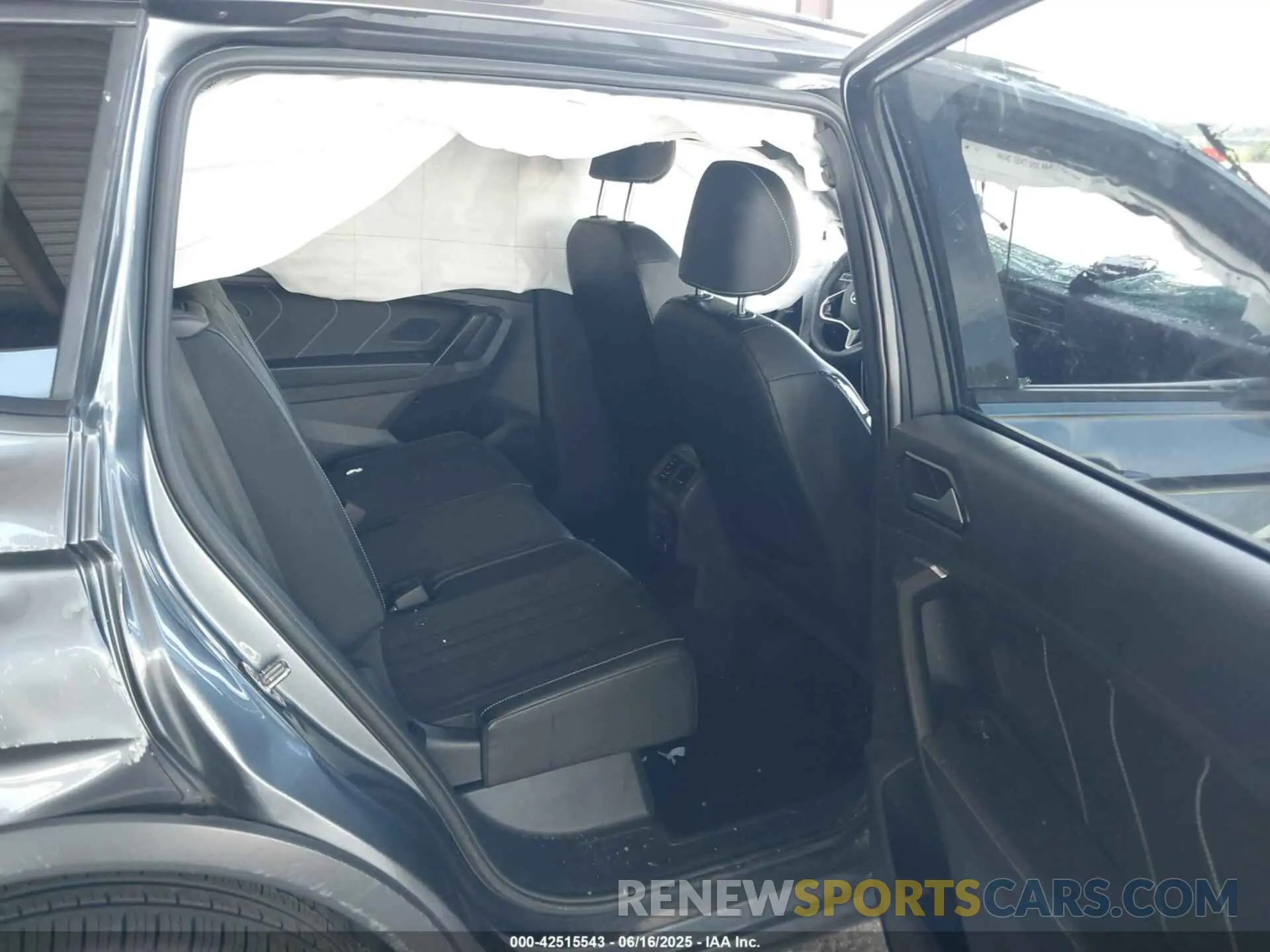 8 fotografías del automóvil dañado 3VVCB7AXXNM091425 VOLKSWAGEN TIGUAN 2022