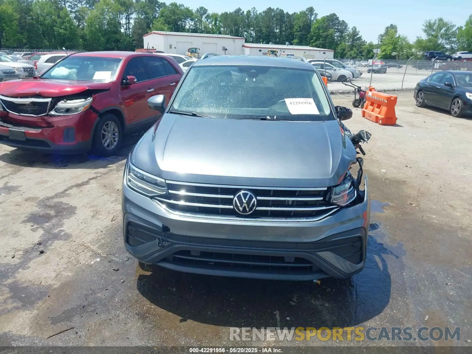 12 fotografías del automóvil dañado 3VV3B7AX3PM118743 VOLKSWAGEN TIGUAN 2023