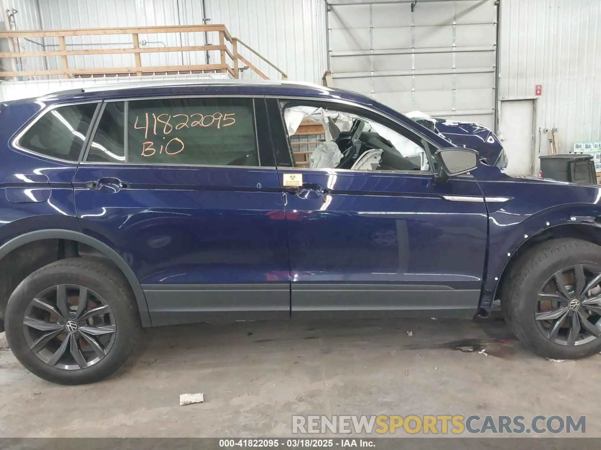 12 fotografías del automóvil dañado 3VV3B7AX7PM057526 VOLKSWAGEN TIGUAN 2023