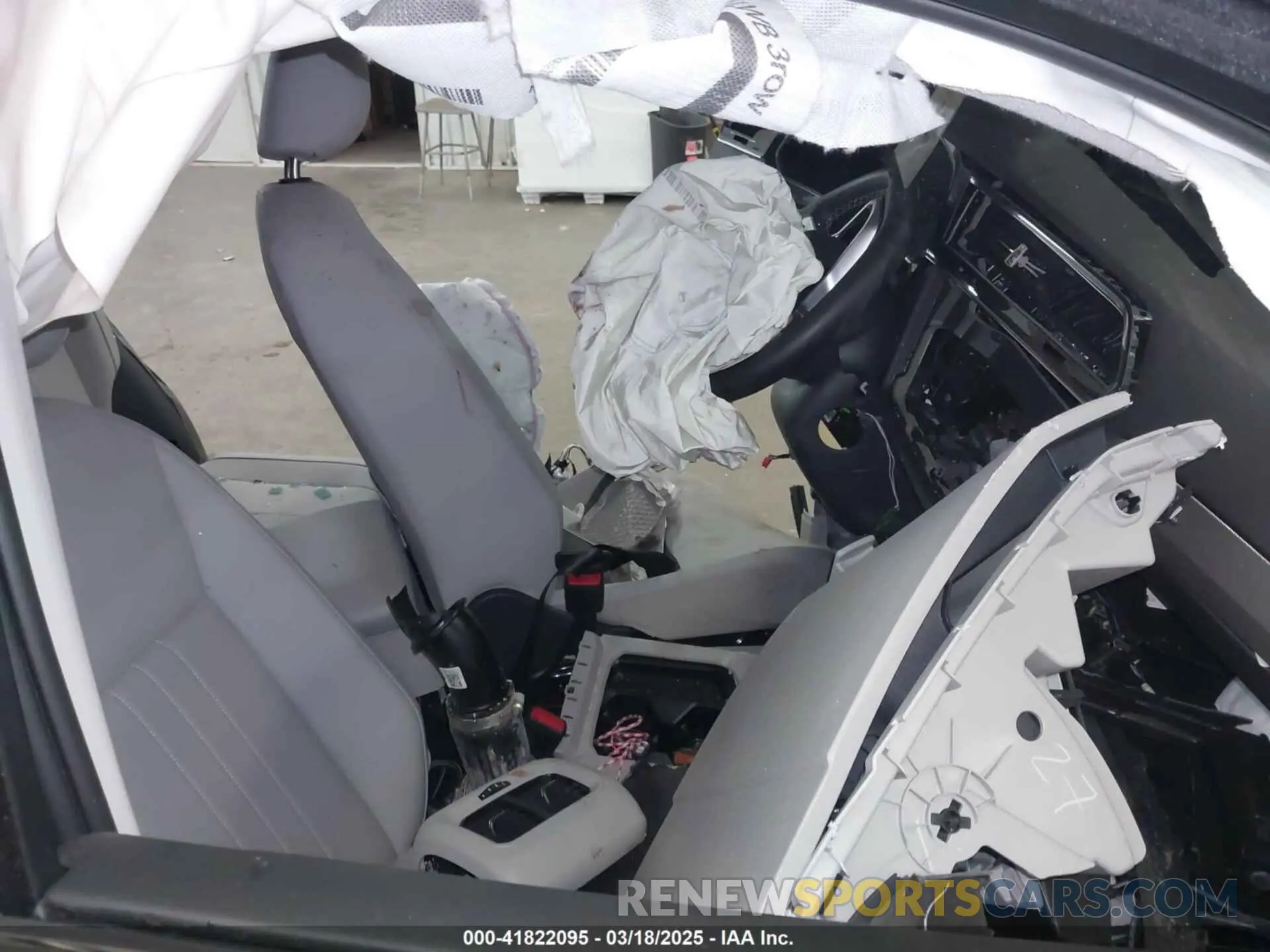 5 fotografías del automóvil dañado 3VV3B7AX7PM057526 VOLKSWAGEN TIGUAN 2023