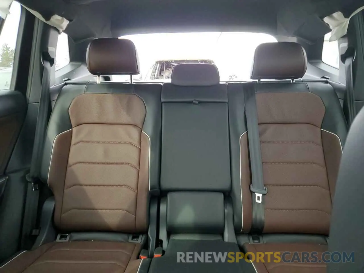 10 fotografías del automóvil dañado 3VV4B7AX4PM075910 VOLKSWAGEN TIGUAN 2023