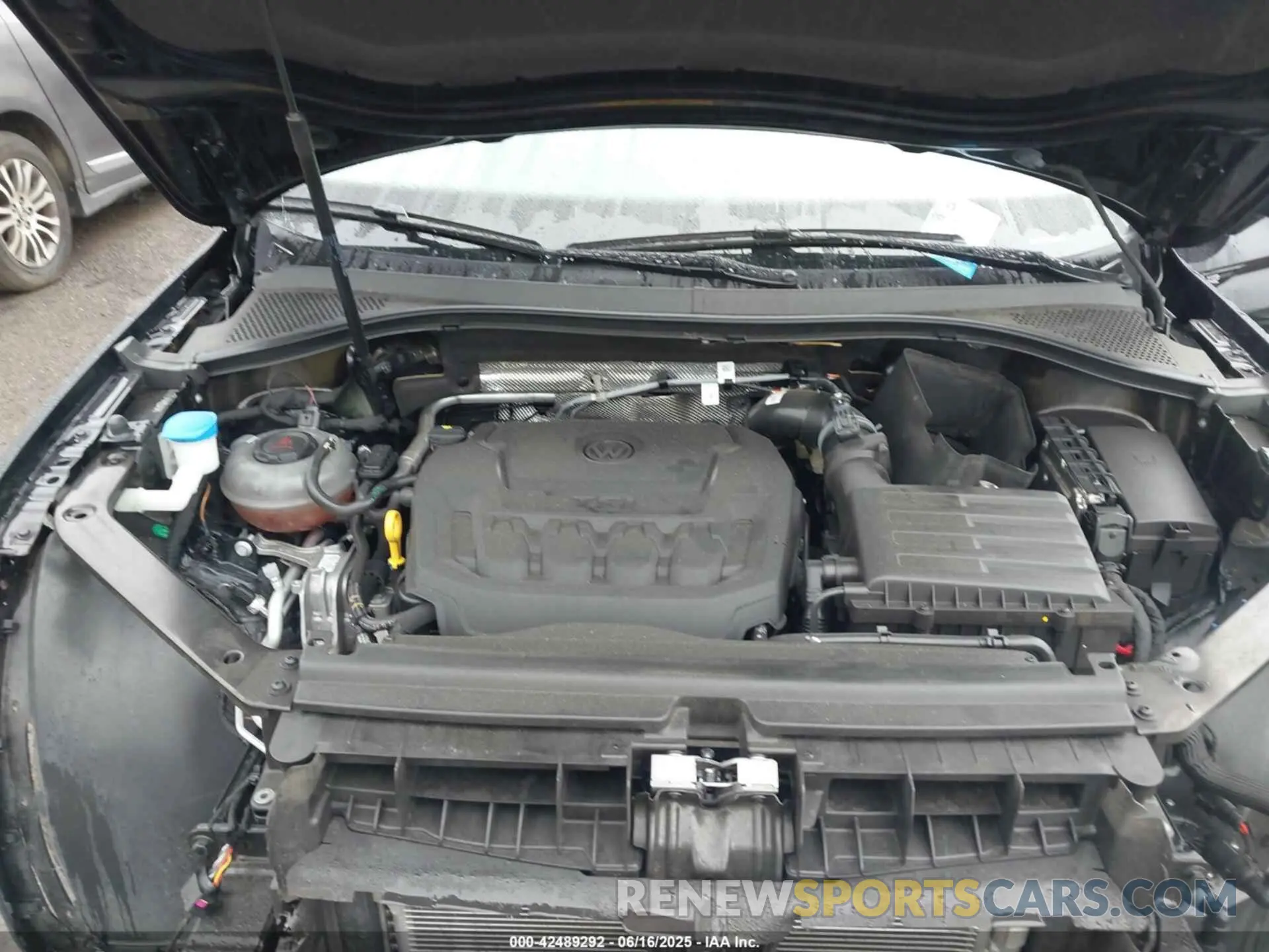10 fotografías del automóvil dañado 3VV4B7AX5PM120501 VOLKSWAGEN TIGUAN 2023