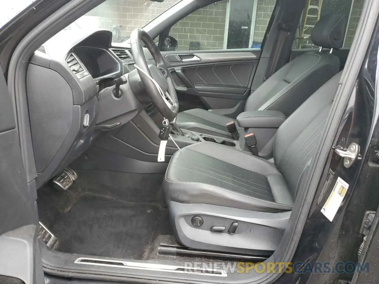 7 fotografías del automóvil dañado 3VV8B7AX0PM069782 VOLKSWAGEN TIGUAN 2023