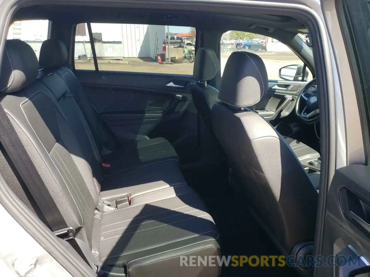 11 fotografías del automóvil dañado 3VV8B7AX3PM090643 VOLKSWAGEN TIGUAN 2023