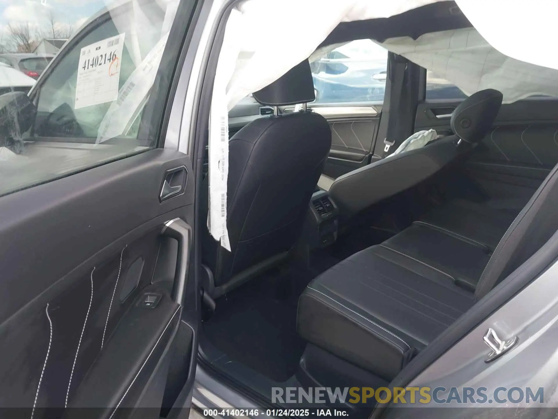 8 fotografías del automóvil dañado 3VV8B7AX3PM106873 VOLKSWAGEN TIGUAN 2023