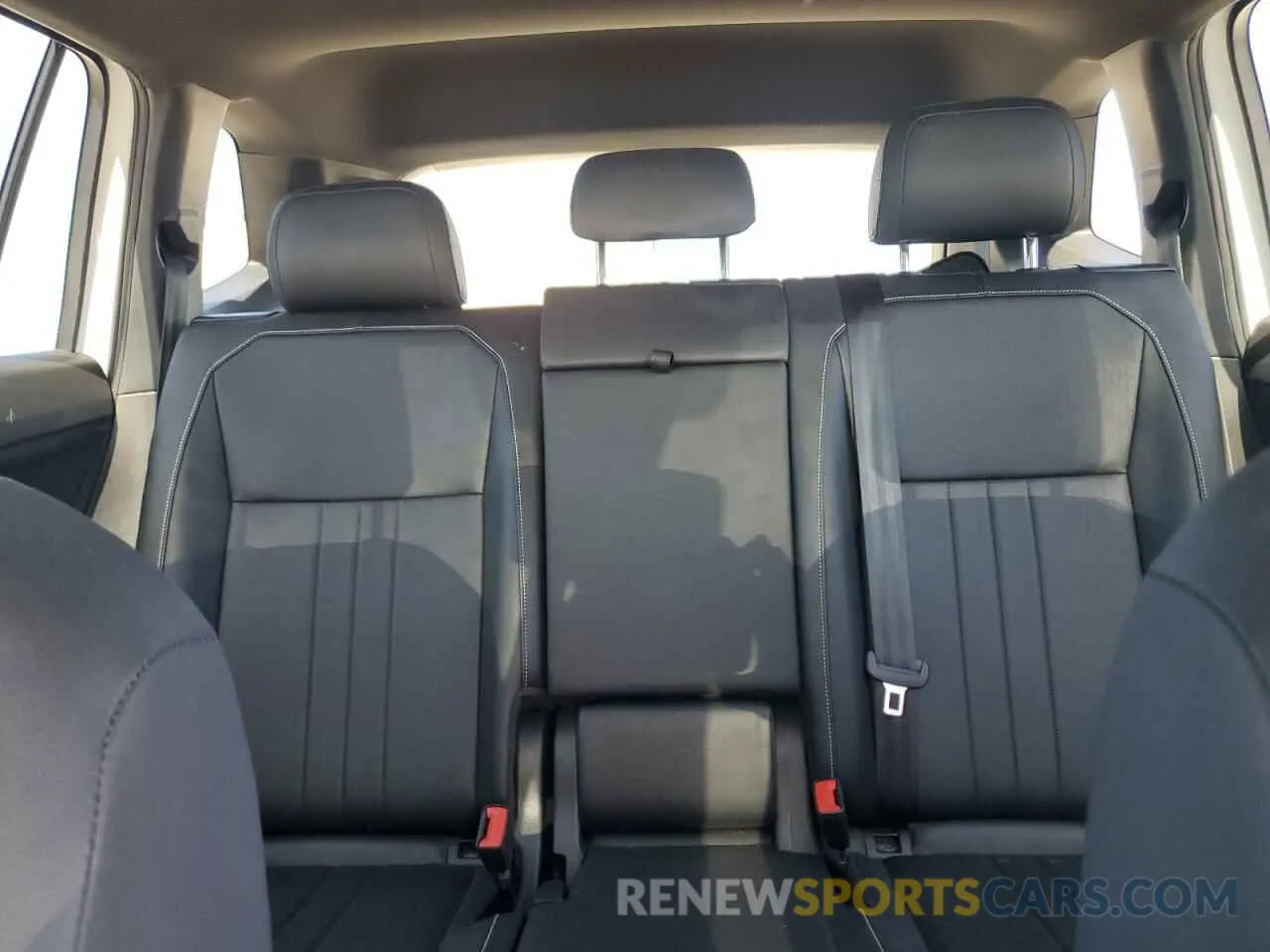 10 fotografías del automóvil dañado 3VVCB7AX0PM052720 VOLKSWAGEN TIGUAN 2023