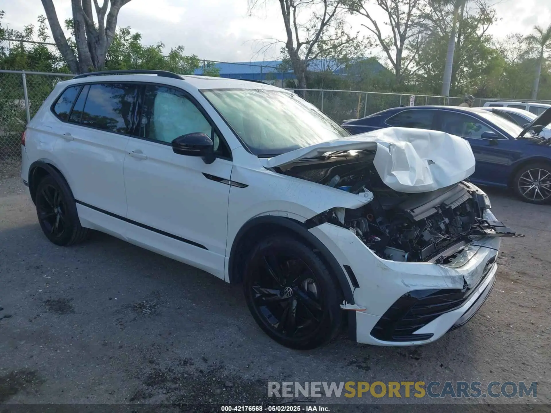 1 fotografías del automóvil dañado 3VVCB7AX0PM092375 VOLKSWAGEN TIGUAN 2023