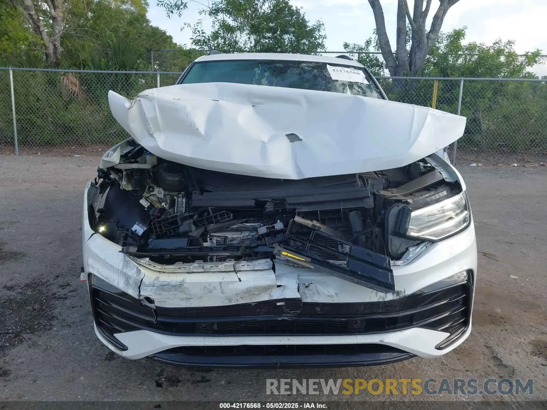 13 fotografías del automóvil dañado 3VVCB7AX0PM092375 VOLKSWAGEN TIGUAN 2023
