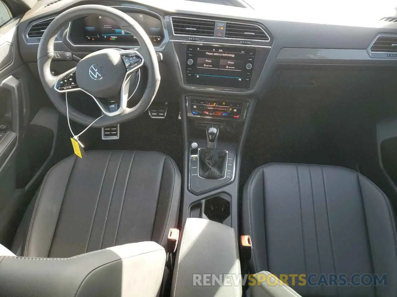 8 fotografías del automóvil dañado 3VVCB7AX0PM107991 VOLKSWAGEN TIGUAN 2023