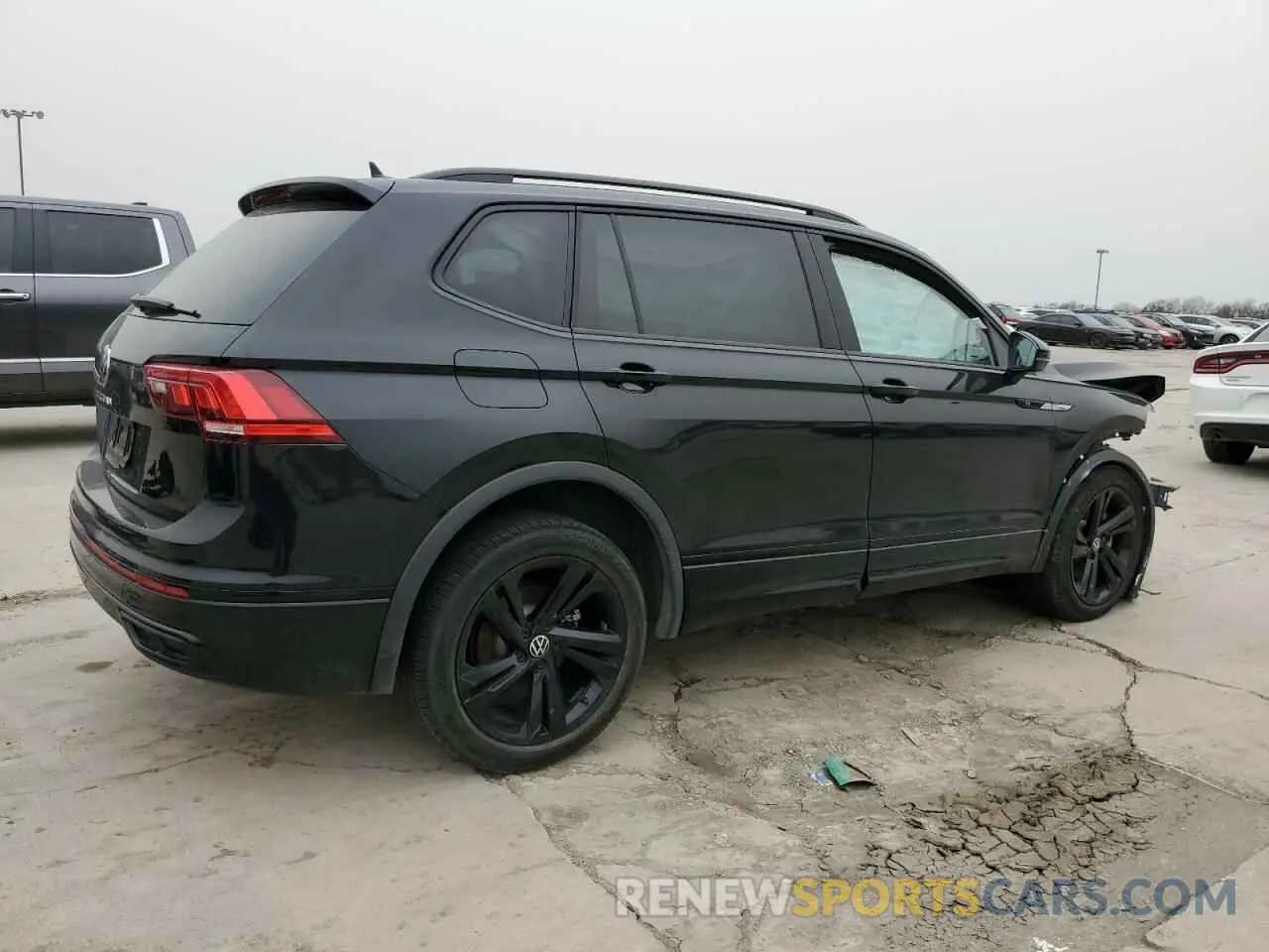 3 fotografías del automóvil dañado 3VVCB7AX0PM115167 VOLKSWAGEN TIGUAN 2023
