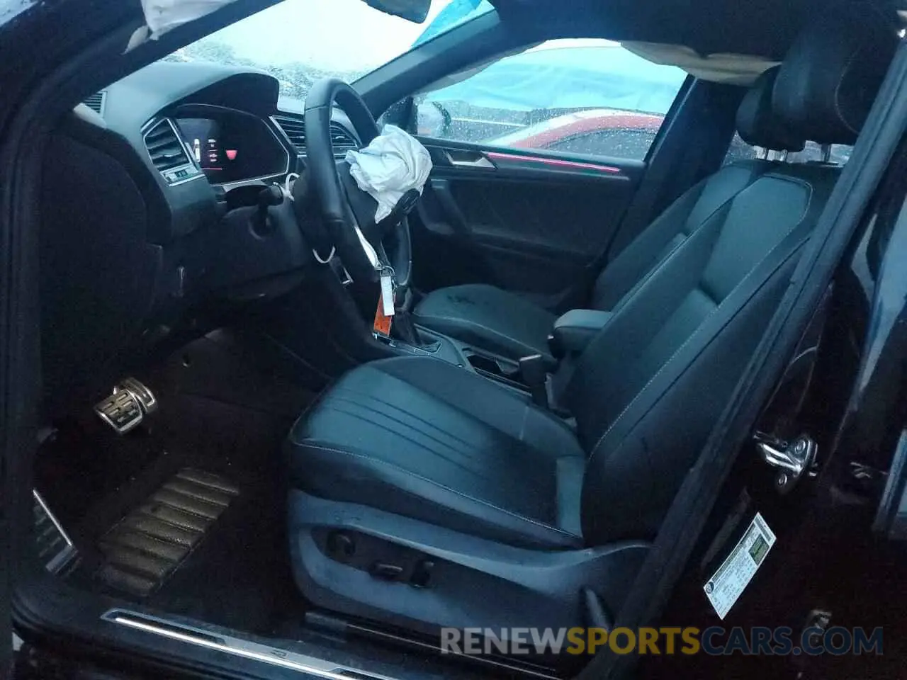 7 fotografías del automóvil dañado 3VVCB7AX0PM115167 VOLKSWAGEN TIGUAN 2023
