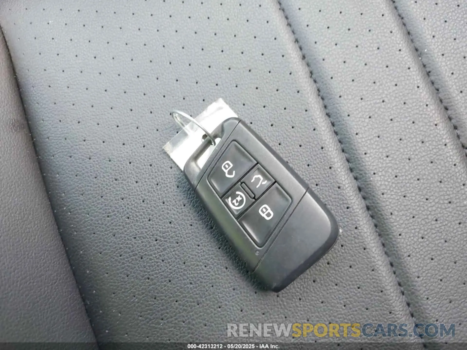 11 fotografías del automóvil dañado 3VVCB7AX2PM107104 VOLKSWAGEN TIGUAN 2023