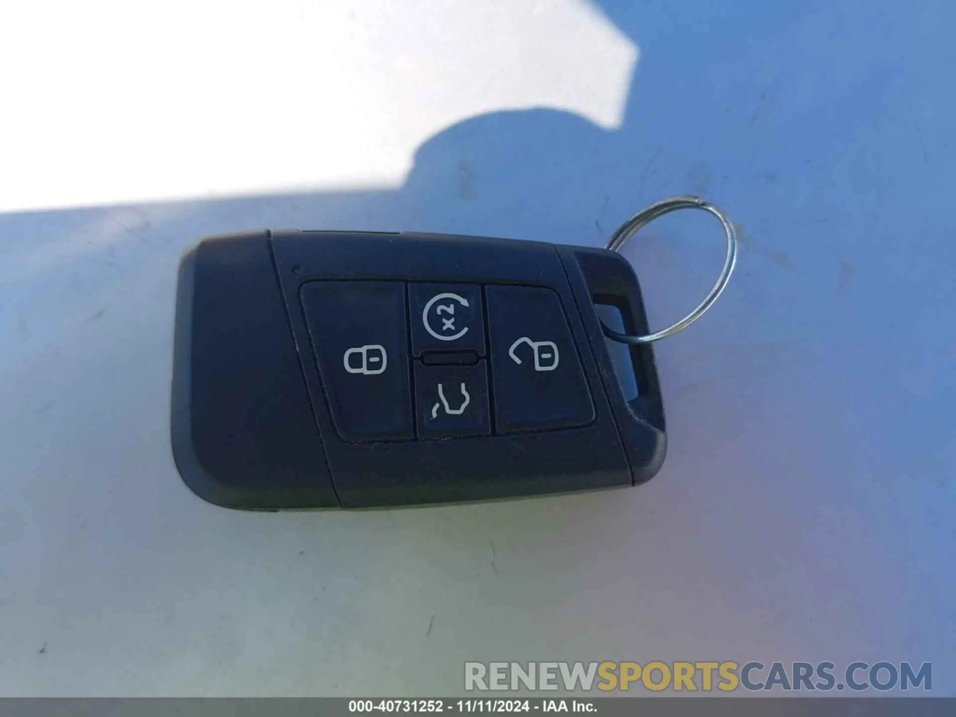 11 fotografías del automóvil dañado 3VVCB7AX7PM137019 VOLKSWAGEN TIGUAN 2023