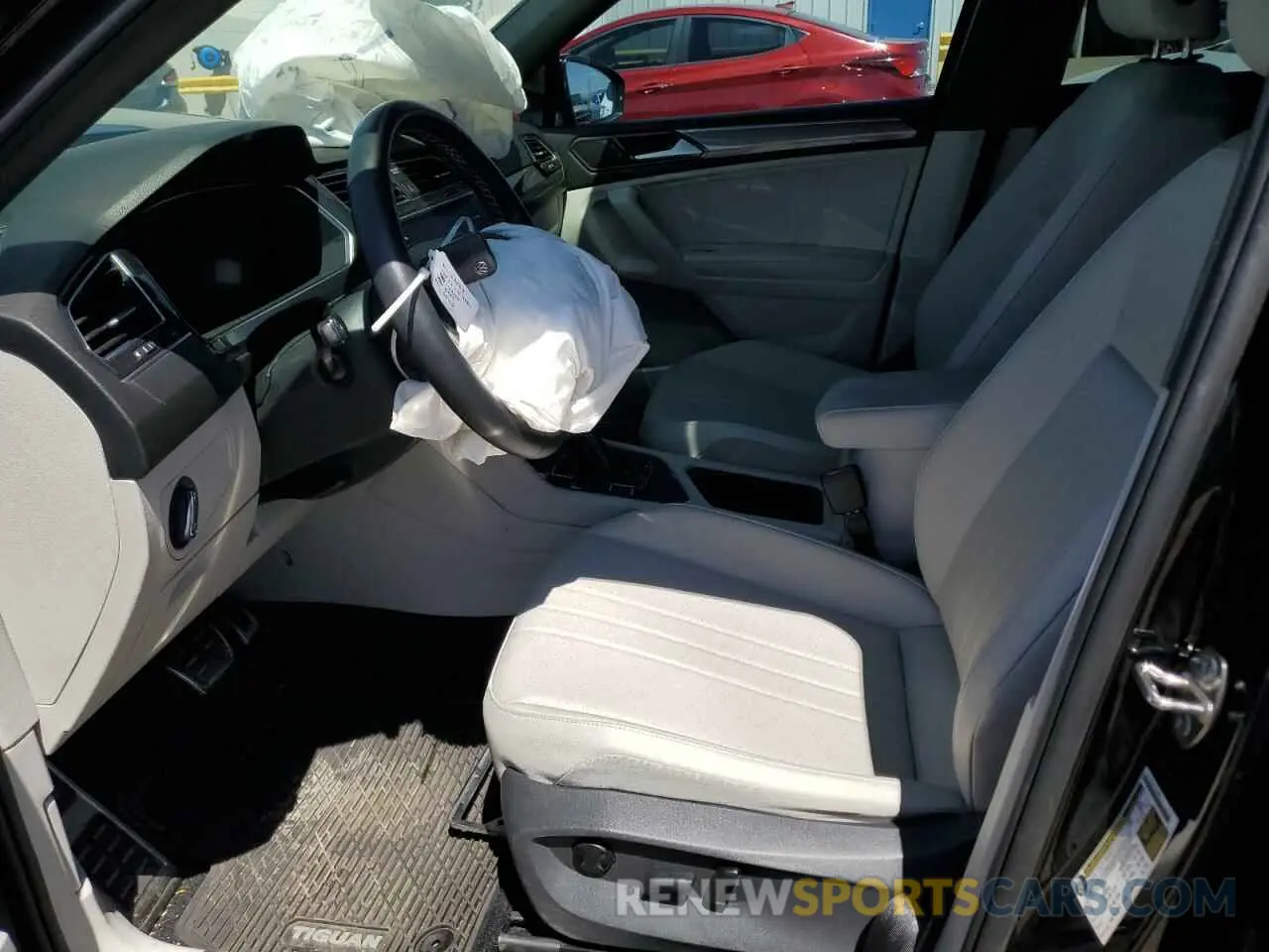 7 fotografías del automóvil dañado 3VVCB7AXXPM038789 VOLKSWAGEN TIGUAN 2023