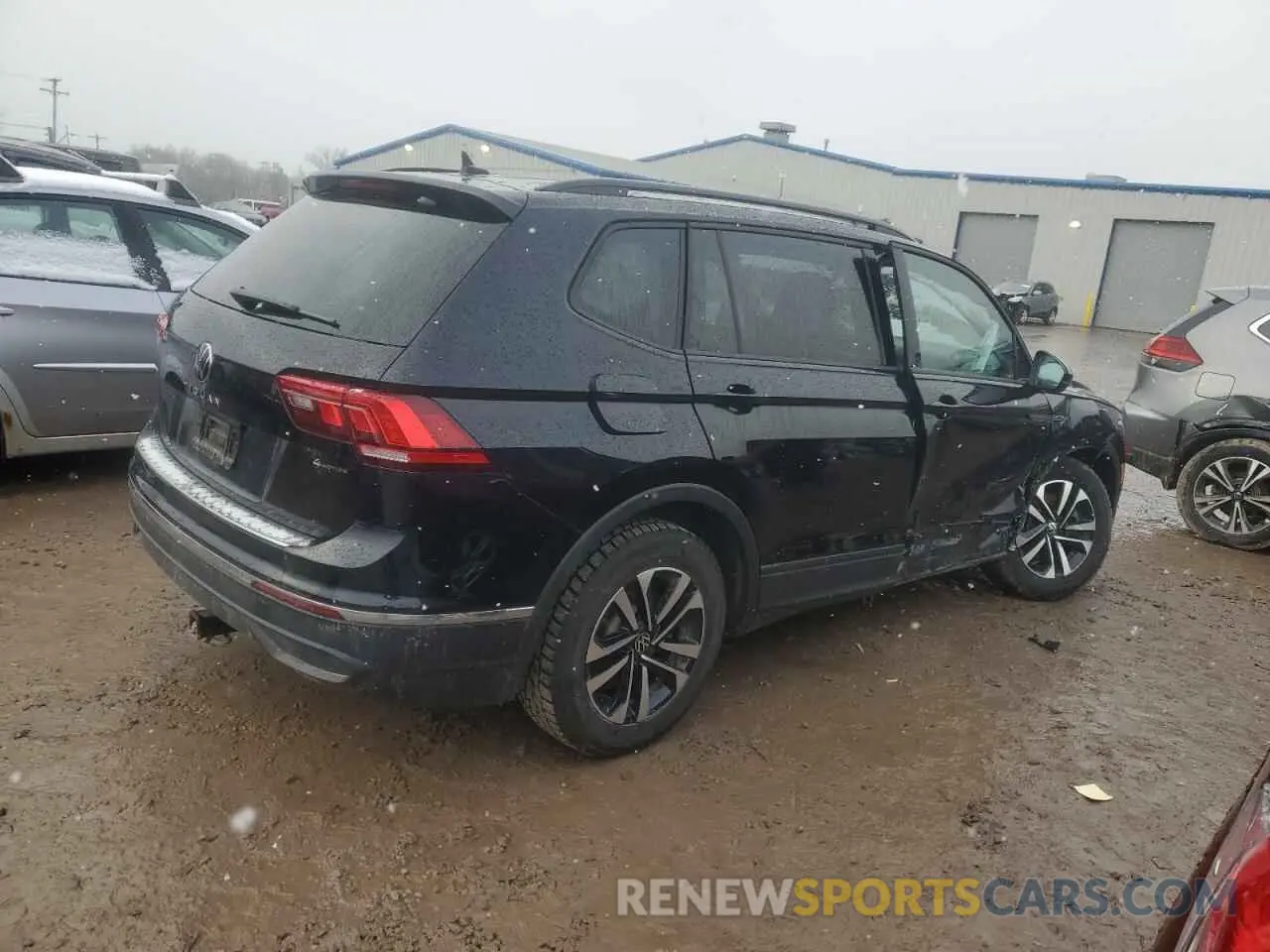 3 fotografías del automóvil dañado 3VVFB7AX3PM102667 VOLKSWAGEN TIGUAN 2023
