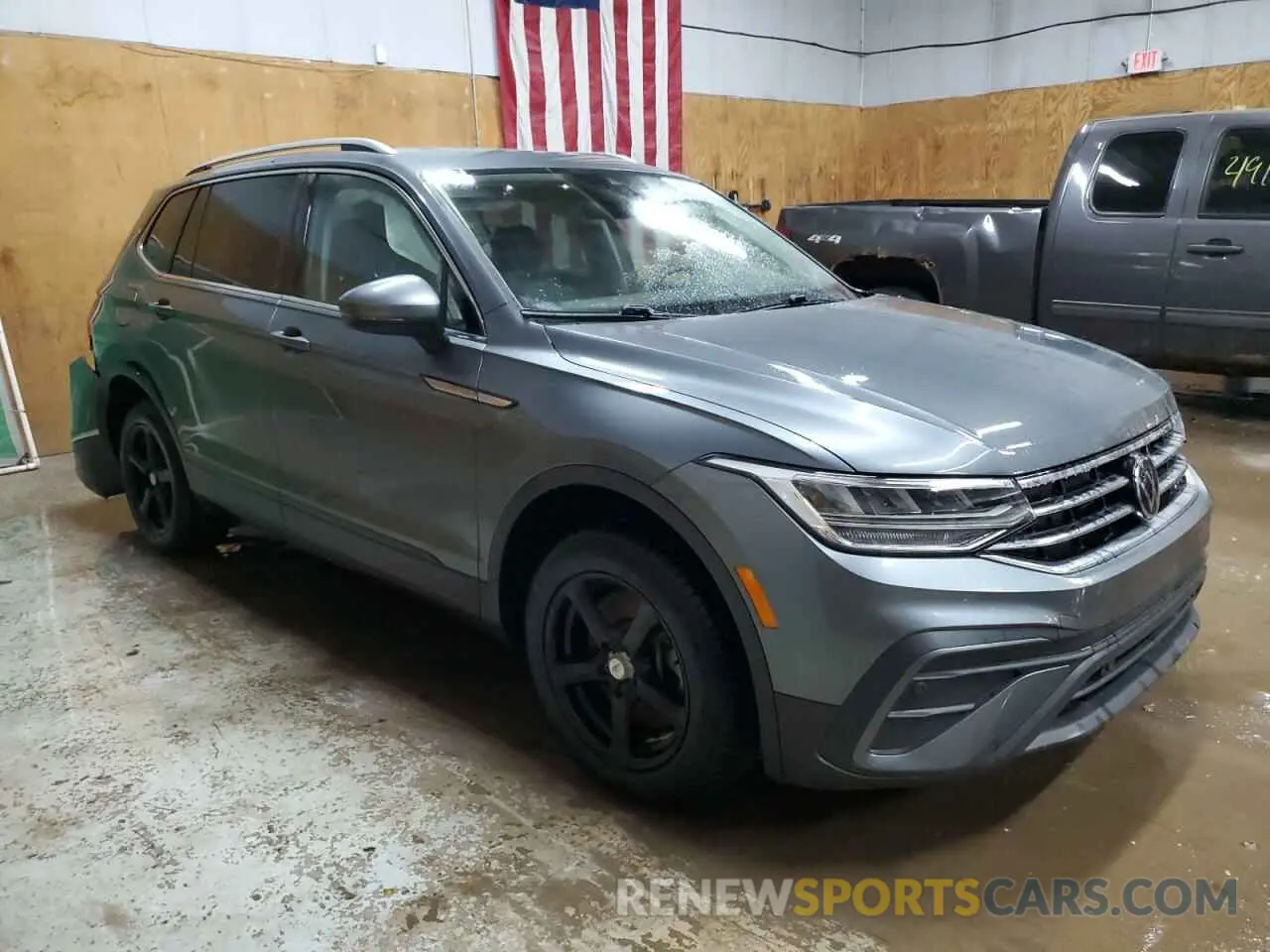 4 fotografías del automóvil dañado 3VVMB7AX1PM011274 VOLKSWAGEN TIGUAN 2023