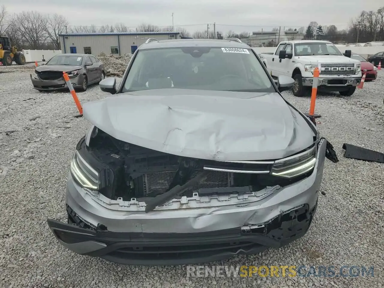 5 fotografías del automóvil dañado 3VVMB7AX8PM011840 VOLKSWAGEN TIGUAN 2023