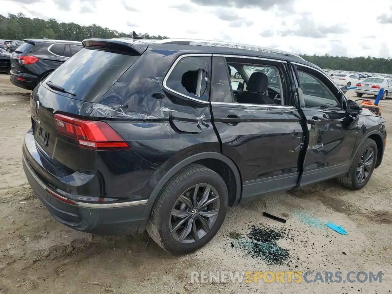 3 fotografías del automóvil dañado 3VVNB7AX1PM065825 VOLKSWAGEN TIGUAN 2023