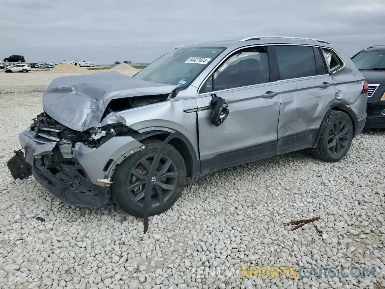 1 fotografías del automóvil dañado 3VVNB7AX2PM055062 VOLKSWAGEN TIGUAN 2023