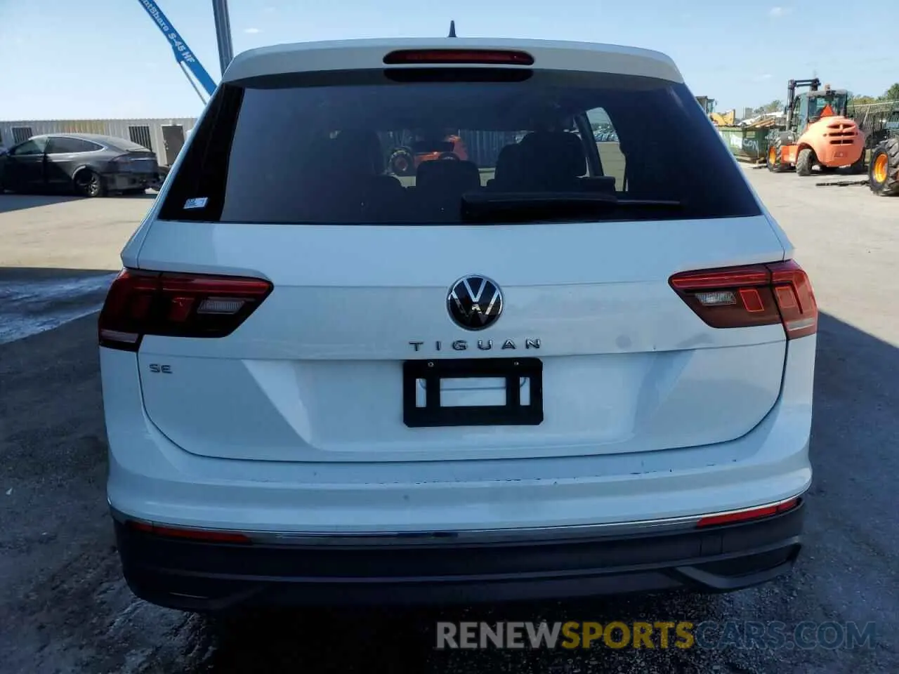 6 fotografías del automóvil dañado 3VVNB7AX3PM085428 VOLKSWAGEN TIGUAN 2023