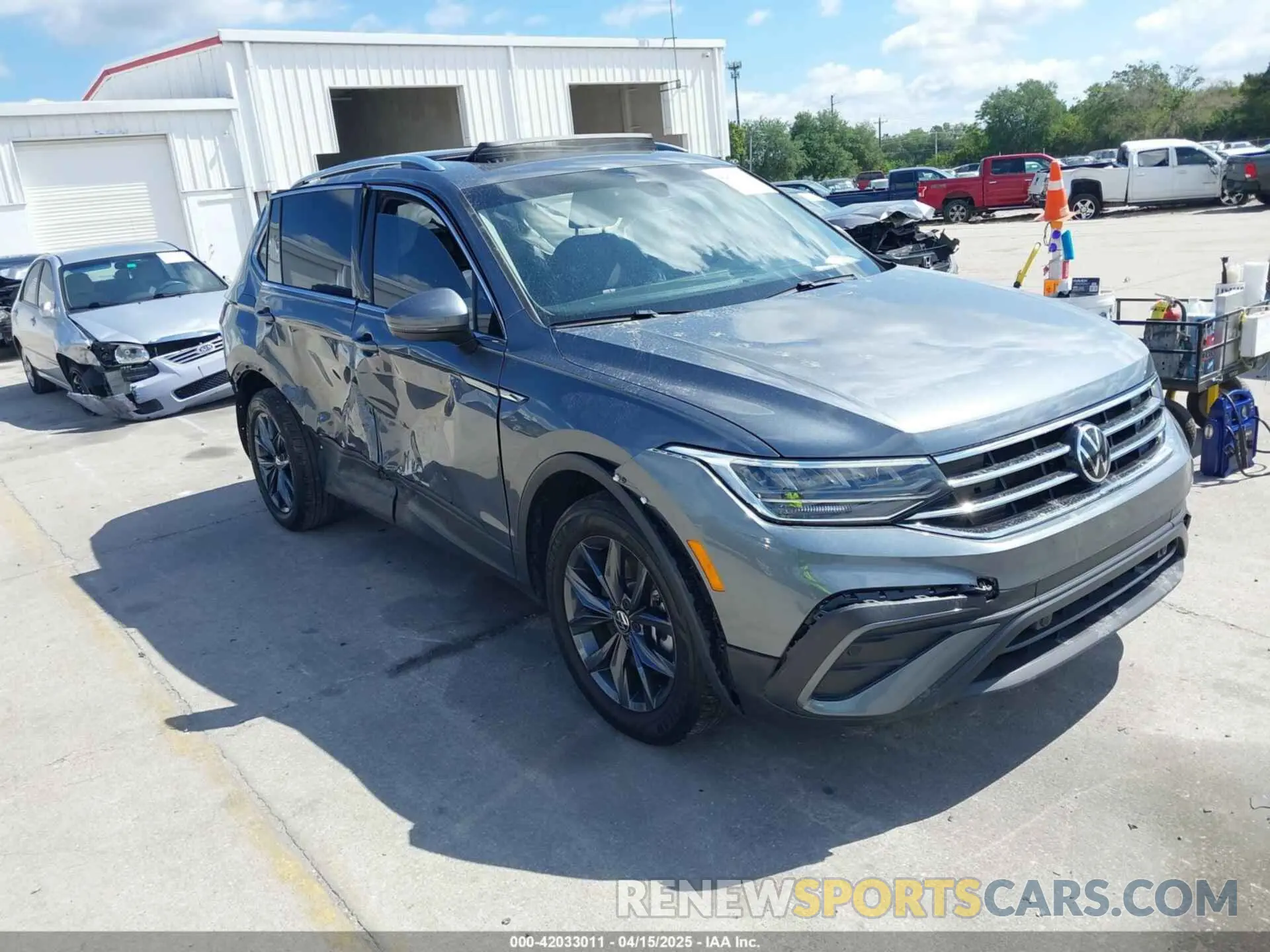 1 fotografías del automóvil dañado 3VVNB7AX5PM064693 VOLKSWAGEN TIGUAN 2023