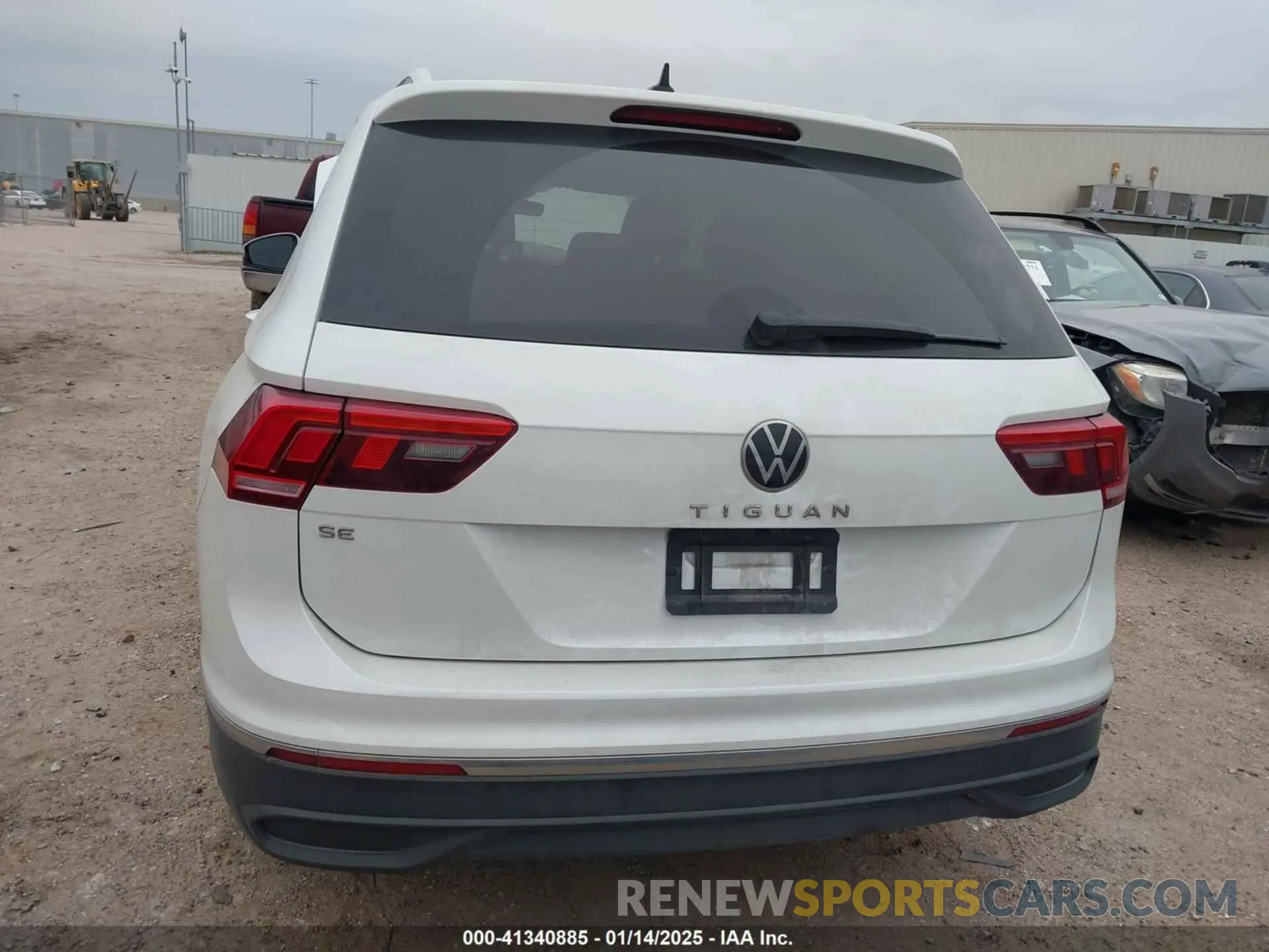 16 fotografías del automóvil dañado 3VVNB7AX8PM099759 VOLKSWAGEN TIGUAN 2023