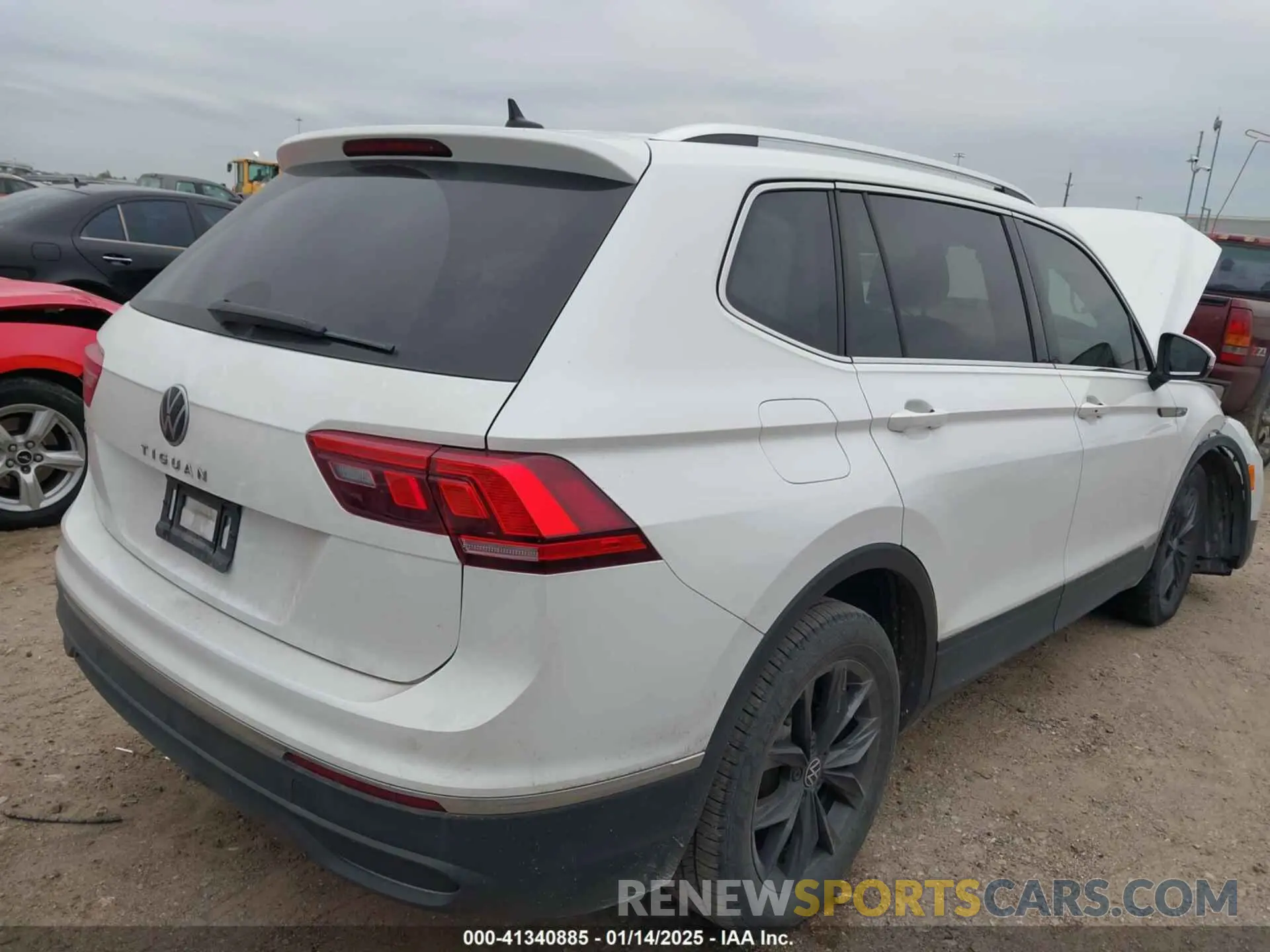 4 fotografías del automóvil dañado 3VVNB7AX8PM099759 VOLKSWAGEN TIGUAN 2023