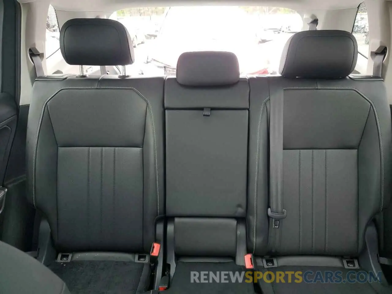10 fotografías del automóvil dañado 3VVNB7AX9PM074210 VOLKSWAGEN TIGUAN 2023