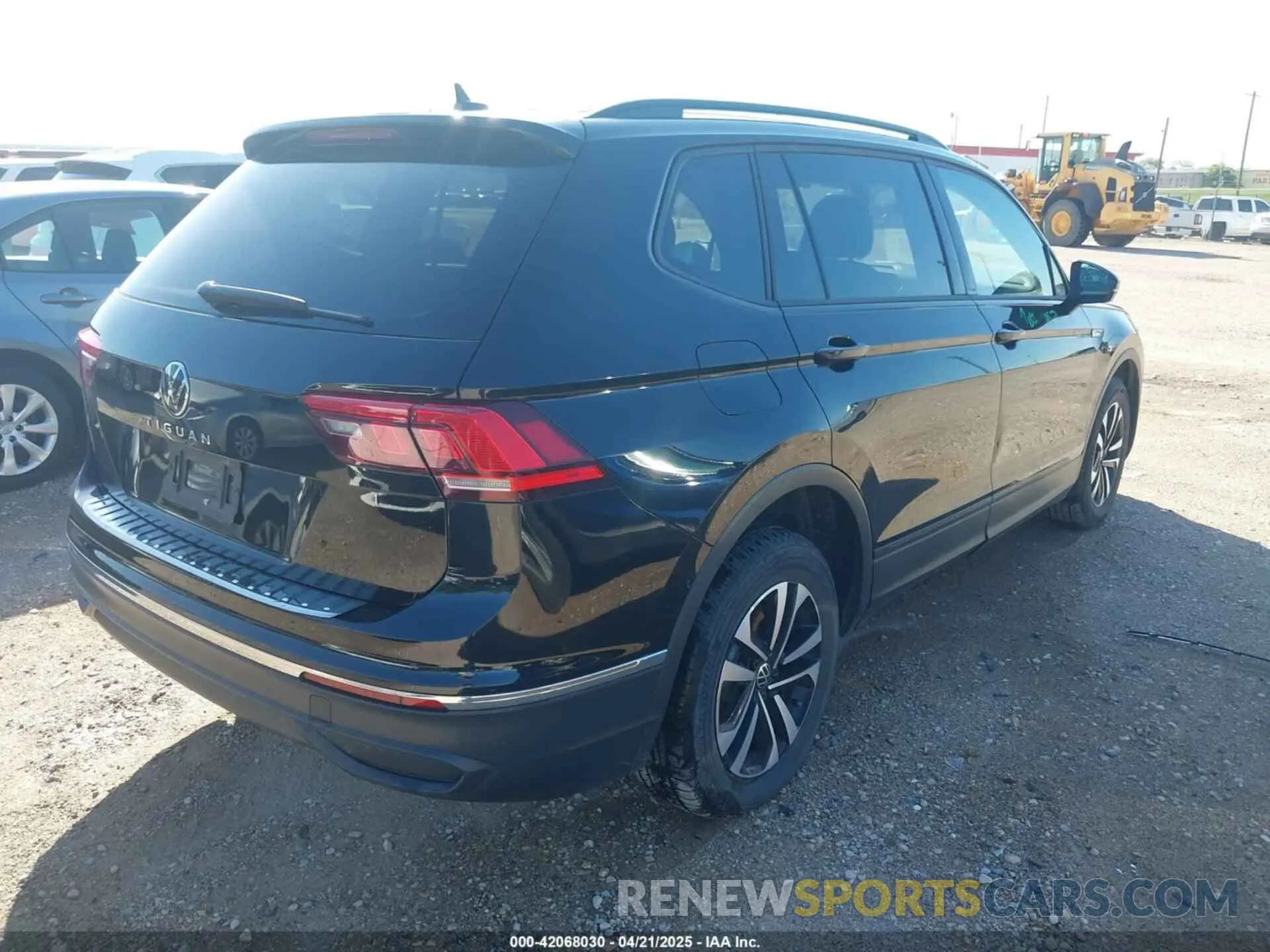 4 fotografías del automóvil dañado 3VVRB7AX0PM120136 VOLKSWAGEN TIGUAN 2023