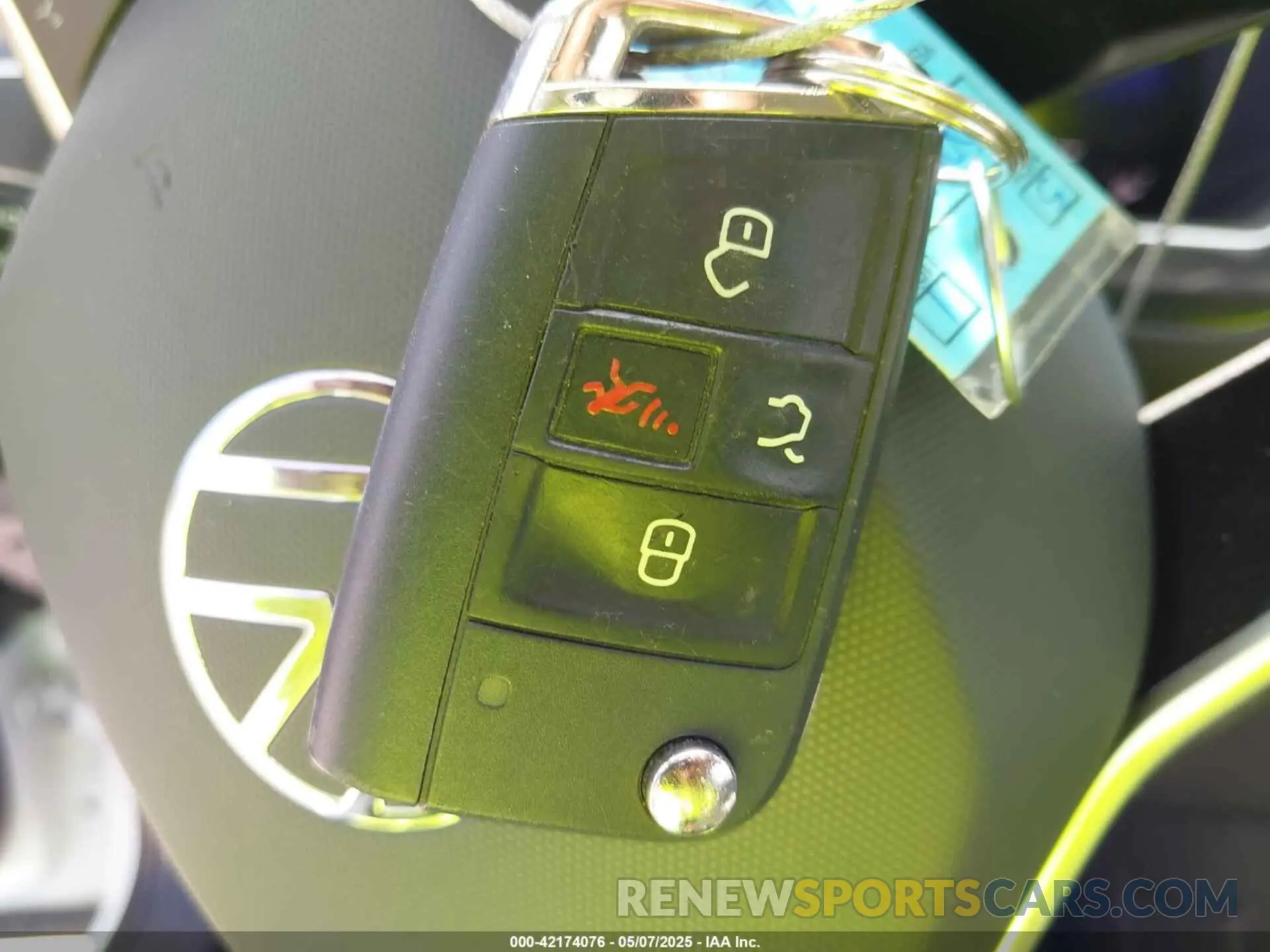 11 fotografías del automóvil dañado 3VVRB7AX1PM115138 VOLKSWAGEN TIGUAN 2023
