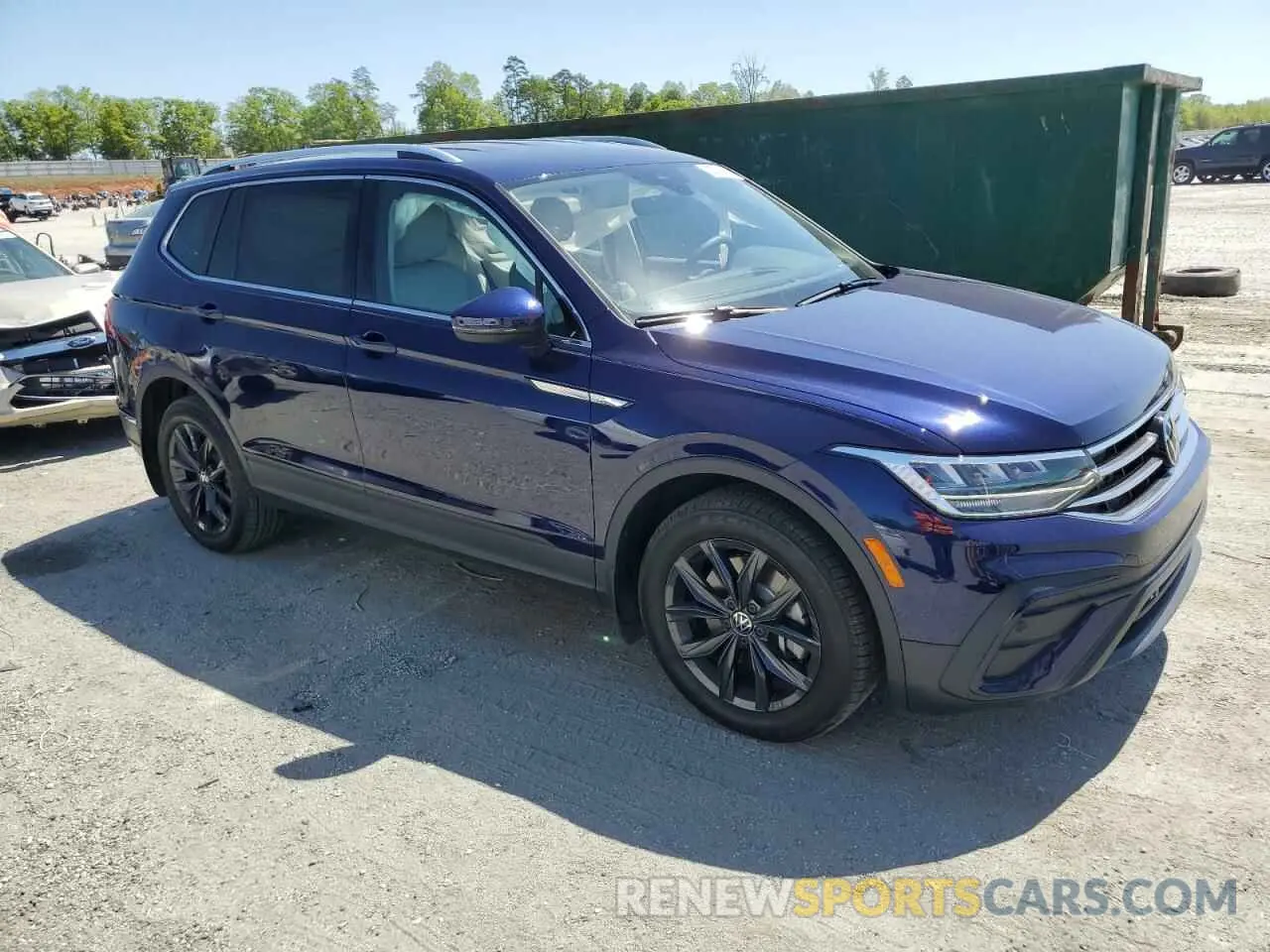 4 fotografías del automóvil dañado 3VV2B7AX1RM108386 VOLKSWAGEN TIGUAN 2024