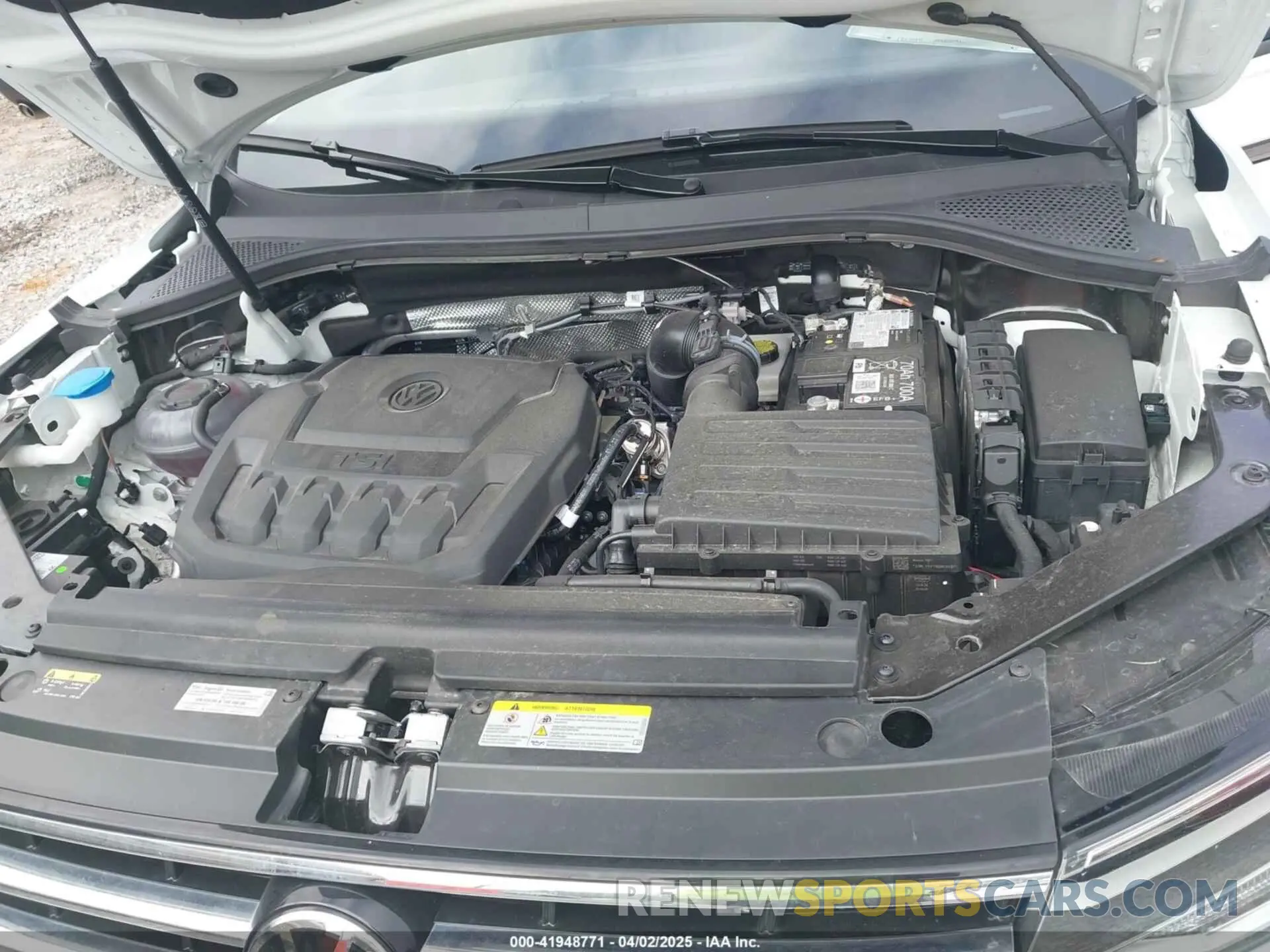 10 fotografías del automóvil dañado 3VV2B7AX6RM202781 VOLKSWAGEN TIGUAN 2024