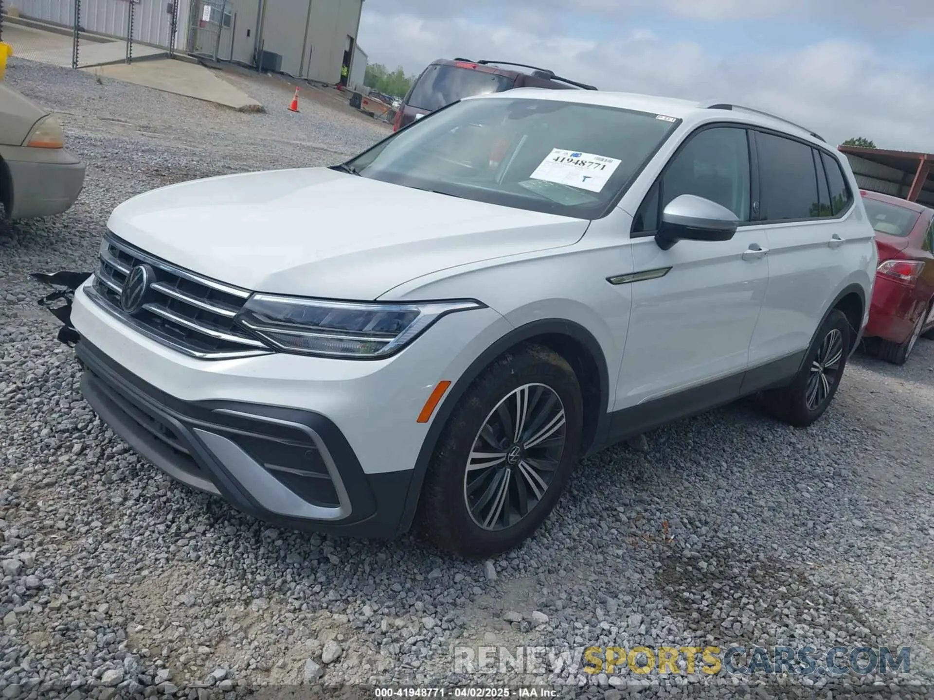 2 fotografías del automóvil dañado 3VV2B7AX6RM202781 VOLKSWAGEN TIGUAN 2024
