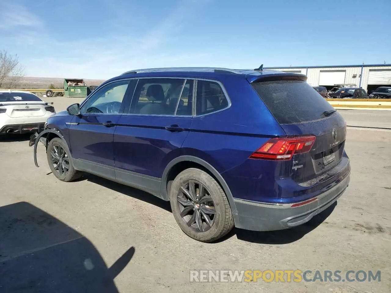 2 fotografías del automóvil dañado 3VV2B7AX8RM178709 VOLKSWAGEN TIGUAN 2024