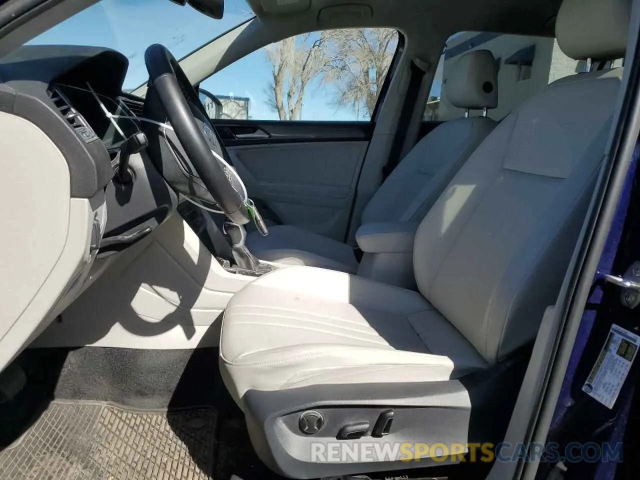 7 fotografías del automóvil dañado 3VV2B7AX8RM178709 VOLKSWAGEN TIGUAN 2024