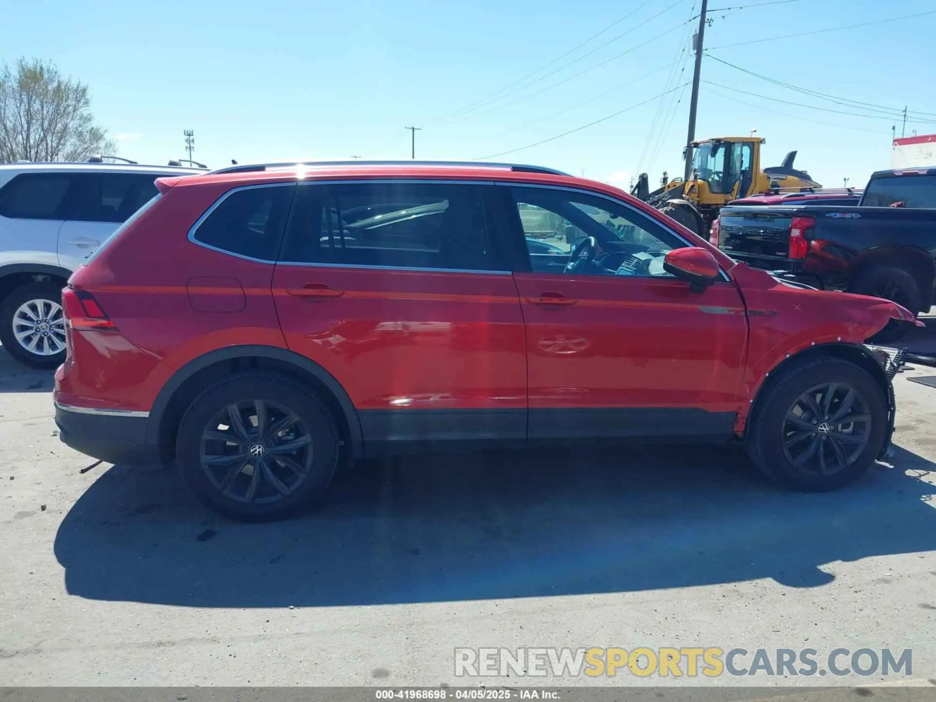 14 fotografías del automóvil dañado 3VV2B7AXXRM096755 VOLKSWAGEN TIGUAN 2024